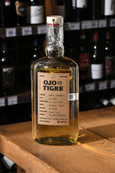 Mezcal Artesanal Ojo de Tigre Reposado - мескаль Артизаналь Охо де Тигре Репосадо 0.7 л