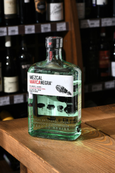 Marca Negra Espadin Mezcal - мескаль Марка Негра Эспадин 0.7 л