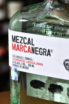 Marca Negra Tobala Mezcal - Мескаль Марка Негра Тобала 0.7 л