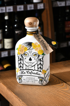 La Cofradia Ed Catrina Anejo - текила Ла Кофрадия Катрина Аньехо 0.75 л