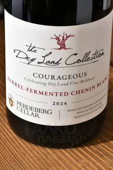 The Dry Land Collection Courageous Barrel Fermented Chenin Blanc - вино Драй Лэнд Коллекшн Корейджес Баррель Ферментед Шенен Блан 0.75 л белое сухое