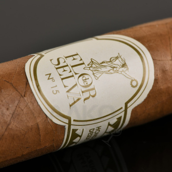 Flor de Selva №15 Torpedo - сигары Флор де Сельва 15 Торпедо