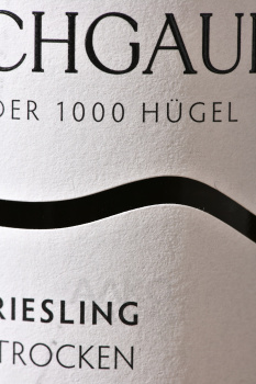 Winzer von Baden Kraichgauer Riesling - вино Винцер фон Баден Рислинг 0.75 л белое полусухое