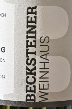 Becksteiner Riesling - вино Бекштайнер Рислинг 0.75 л белое полусухое