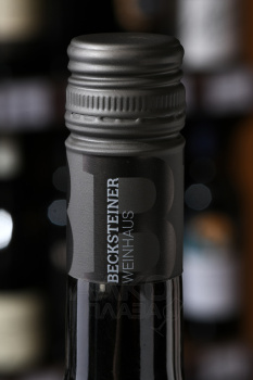 Becksteiner Weinhaus Spatburgunder - вино Бекштайнер Вайнхаус Шпэтбургундер 0.75 л красное сухое
