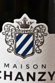 Bouzeron Les Trois Maison Chanzy - вино Бузерон Ле Труа Мэзон Шанзи 0.75 л белое сухое