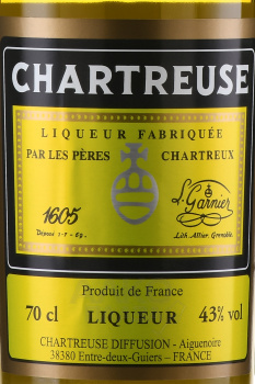 Chartreuse Jaune - ликер Шартрез Жон 0.7 л