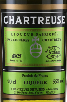 Chartreuse Verte - ликер Шартрез Верт 0.7 л