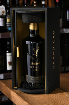 Glenfiddich Grand Cru 23 years old gift box - виски Гленфиддик Гран Крю 23 года 0.7 л