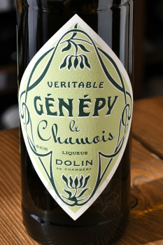 Genepi le Chamois - ликер десертный Женепи ле Шамуа 0.75 л