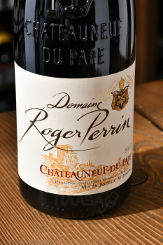 Domaine Roger Perrin Chateauneuf-du-Pape - вино Домен Роже Перран Шатонеф-дю-Пап 0.75 л красное сухое