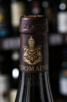 Domaine Roger Perrin Chateauneuf-du-Pape - вино Домен Роже Перран Шатонеф-дю-Пап 0.75 л красное сухое