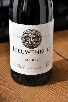 Leeuwenkuil Shiraz - вино Леувенкуль Шираз 0.75 л красное сухое