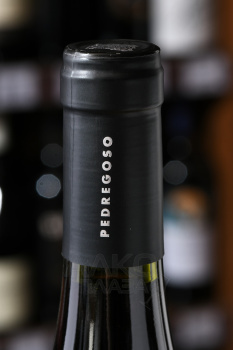Tabali Pedregoso Gran Reserva Pinot Noir - вино Табали Педрегосо Гран Резерва Пино Нуар 0.75 л красное сухое