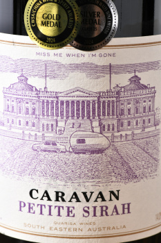 Quarisa Caravan Petite Sirah - вино Кариса Караван Пти Сира 0.75 л красное сухое