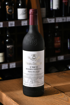 Vega Sicilia Unico Reserva Especial Bodegas Vega Sicilia - вино  Вега Сицилия Унико Ресерва Эспесьаль 0.75 л красное сухое