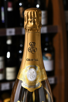 Champagne Cristal Louis Roederer - вино игристое Шампань Кристаль Луи Родерер 0.75 л белое брют