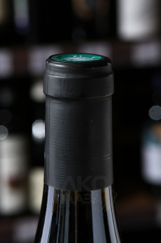 Hospice De Beaune Savigny-les-Beaune Premier Cru - вино Оспис де Бон Савиньи ле Бон Премье Крю 0.75 л красное сухое