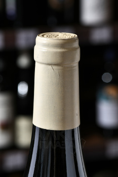 Puligny-Montrachet Premier Cru Champ Canet - вино Пюлиньи-Монраше Премье Крю Шам-Кане 0.75 л белое сухое