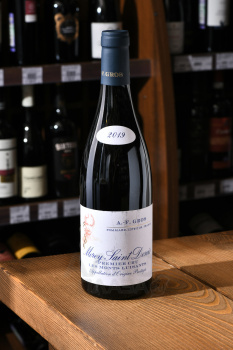 Morey Saint Denis 1er Cru Les Monts Luisants - вино Море Сен Дени Премье Крю Ле Мон Люизан 0.75 л красное сухое