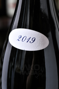 Morey Saint Denis 1er Cru Les Monts Luisants - вино Море Сен Дени Премье Крю Ле Мон Люизан 0.75 л красное сухое
