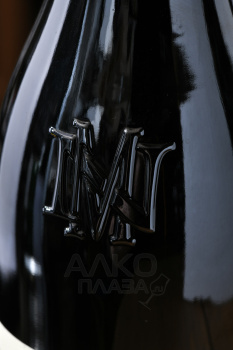 Vosne-Romanee Premier Cru Les Suchots - вино Вон-Романе Премье Крю ле Сюшо 0.75 л красное сухое
