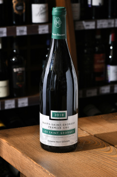 Nuits Saint George Premier Cru les Saint George - вино Нюи Сен Жорж Премье Крю ле Сен Жорж 0.75 л красное сухое