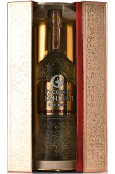 Russian Standard Gift Box - водка Русский Стандарт 0.7 л в п/у