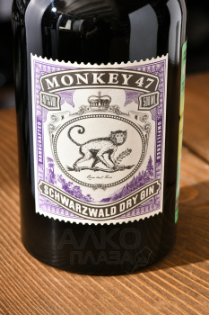 Gin Monkey 47 Schwarzwald Dry - джин Манки 47 Шварцвальд Драй 0.5 л