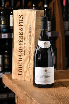 Corton Grand Cru - вино Кортон Гран Крю 0.75 л в п/у красное сухое