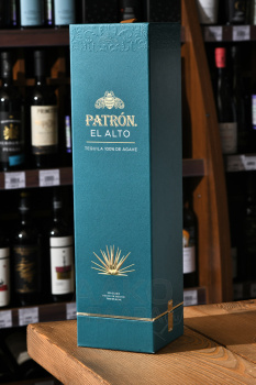 Patron El Alto Reposado - текила Патрон Эль Альто Репосадо 0.75 л в п/у
