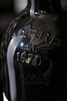 Warres Vintage Port 2000 - портвейн Уорс Винтаж 2000 год 0.75 л