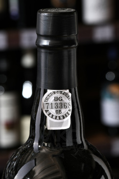 Quinta do Noval Vintage 2000 - портвейн Кинта ду Новал Винтаж 2000 год 0.75 л