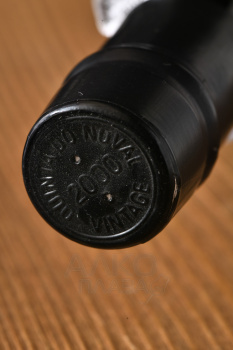 Quinta do Noval Vintage 2000 - портвейн Кинта ду Новал Винтаж 2000 год 0.75 л