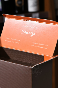 Darroze Bas-Armagnac Les Grands Assemblages 30 Ans d`Age - арманьяк Дарроз Баз-Арманьяк Ле Гран Ассамбляж 30 лет 0.7 л в п/у декантер
