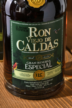 Ron Viejo de Caldas Gran Reserva Especial 15 Years Old - ром Вьехо де Кальдас Гран Резерва Эспесьяль 15 лет 0.7 л