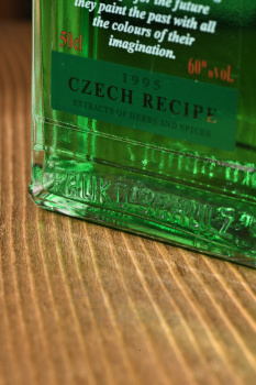 Fruko Schulz Absolvent Absinth - абсент Абсолвент 0.5 л