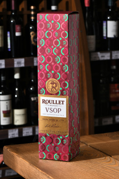 Roullet VSOP Fine Cognac - коньяк Рулле ВСОП Файн 4 летний 0.7 л в п/у