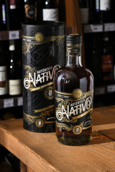 Autentico Nativo Special Reserve in tube - ром Аутентико Нативо Спешл Резерв 20 лет в тубе 0.7 л