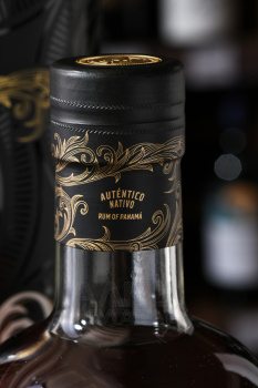 Autentico Nativo Special Reserve in tube - ром Аутентико Нативо Спешл Резерв 20 лет в тубе 0.7 л