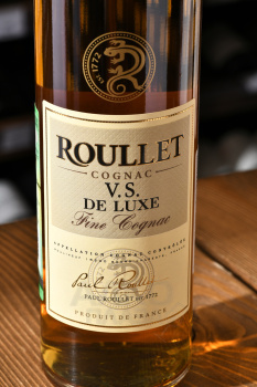 Roullet VS de Luxe - коньяк Рулле ВС Де Люкс 0.7 л