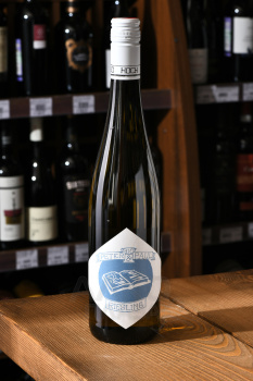 Peter & Paul Riesling - вино Петер-Пауль Рислинг 0.75 л белое сухое