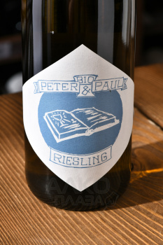 Peter & Paul Riesling - вино Петер-Пауль Рислинг 0.75 л белое сухое