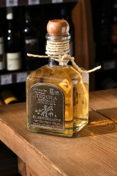Tequila El Reformador Reposado - текила Эль Реформадор Репосадо 100% агава 0.75 л