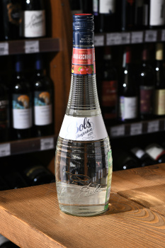 Bols Maraschino - ликер Болс Мараскино 0.7 л