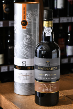 Maynards Tawny Porto 20 years - портвейн Майнардс Тони Порто 20 лет 0.75 л