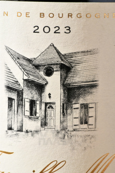 Famille Masse Montagny Premier Cru Le Vieux Chateau - вино Фамий Масс Монтани Премьер Крю Вьё Шато 0.75 л белое сухое