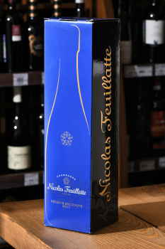 Nicolas Feuillatte Brut Selection AOC - шампанское Николя Фейатт Брют Селексьон АОС 0.75 л белое брют