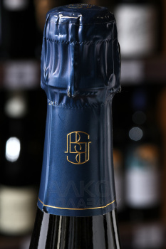 Beurton & Fils Les Vaches Vieilles Vignes Champagne - шампанское Шампань Бертон э Фис Ле Ваш Вьей Винь 0.75 л белое брют