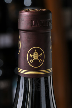 Domaine Roger Perrin Reserve des Vieilles Vignes Chateauneuf du Pape - вино Домен Роже Перрен Резерв Де Вьей Винь Шатенеф-Дю-Пап 0.75 л красное сухое